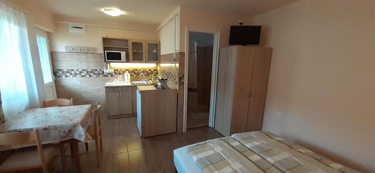 Rozika Apartman Ii. Hajdúszoboszló Exterior foto